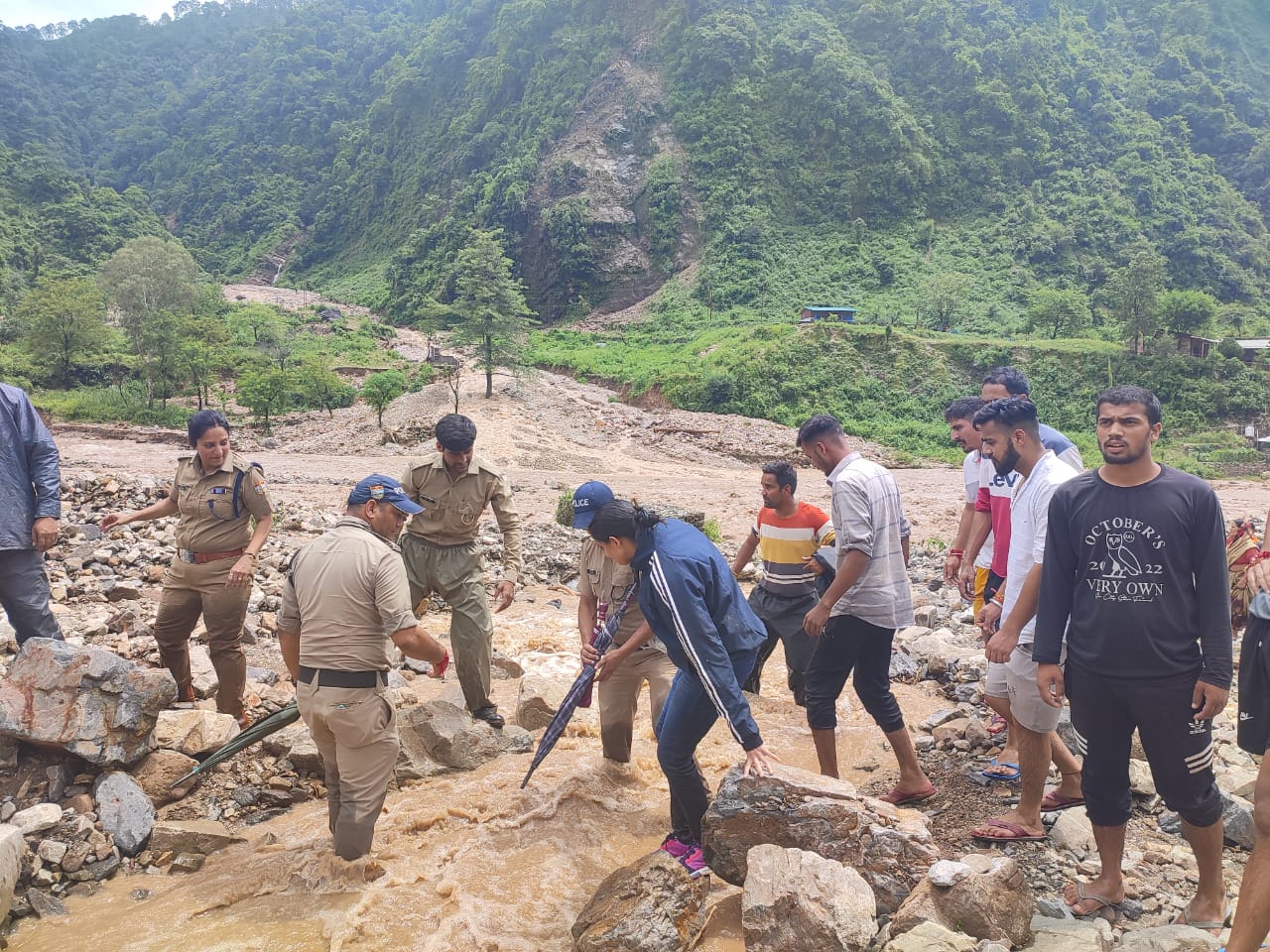 Heavy Rain से UTTARAKHAND में हाहाकार 