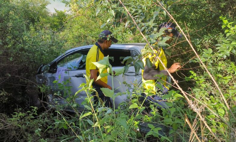 अब इस रोड से गहरी खाई में गिरी i20 कार, इतने थे सवार; ड्राइवर की मौके पर ही मौत